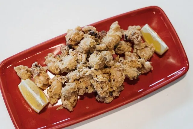 Chipirones a la andaluza con limón